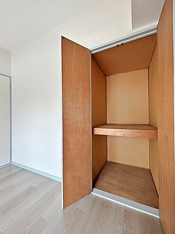 新橘ビルの収納