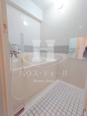 【浴室】 | エクロール蓮根 | 日々の暮らしに欠かせないお風呂です