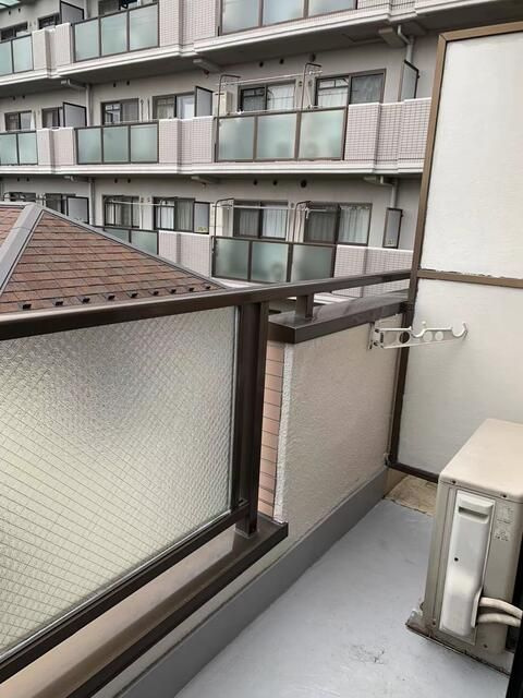 ダイヤエステーツ東川口のバルコニー
