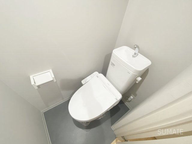 CRASTINE土呂のトイレ|トイレは洗浄便座付き！