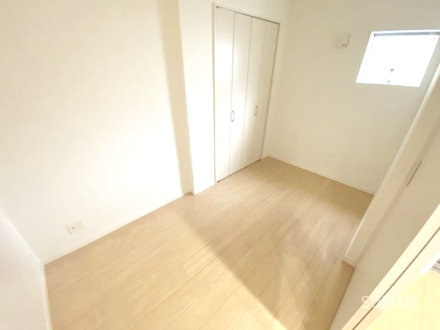 CRASTINE土呂の寝室|落ち着いた内装です！