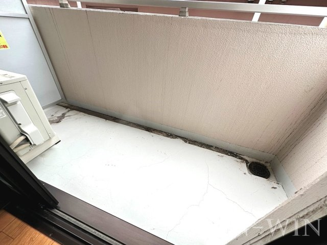 テイビービルのバルコニー