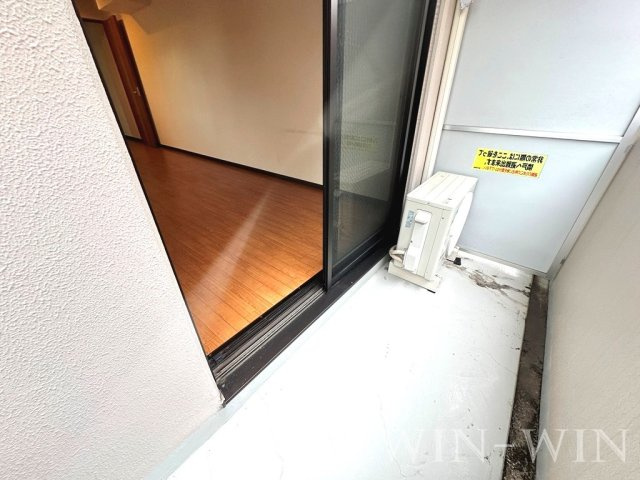テイビービルのバルコニー