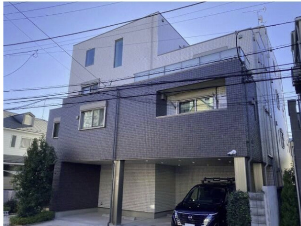 グランジャルダン明大前