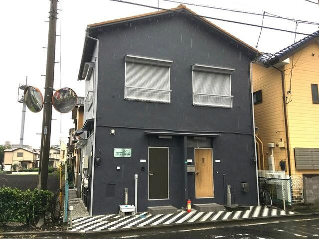 新座市石神３丁目のアパートの外観