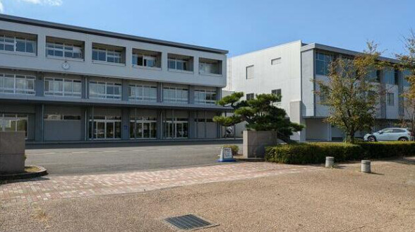 エポカ春江の外観