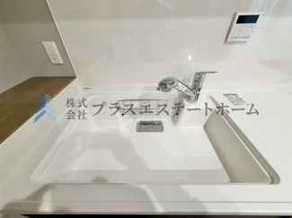 【キッチン】 | コスモ甲南町 | 天板と一体型の水槽♪溝がないのでお掃除も楽々です♪