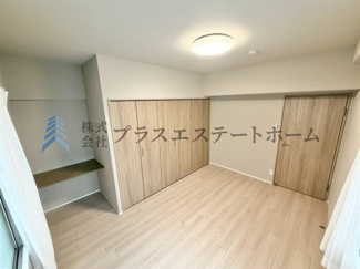 【洋室】 | コスモ甲南町 | シンプルな洋室でお部屋のコーディネートが楽しめます♪お好みのスタイルに彩ってお気に入りの空間に♪