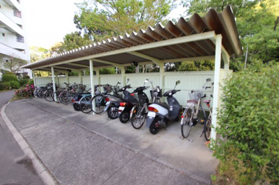 【設備】 | 光明台ハイタウン１号棟 | 駐輪場