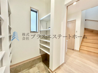 【その他】 | 垂水区西舞子9丁目　新築戸建 | シューズインクローゼットも広々♪ベビーカーやゴルフバッグも収納出来ます♪