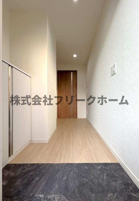 THE PALMS 三鷹の玄関
