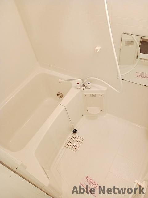 エヌ.アメニティBの浴室|追炊き機能付き
