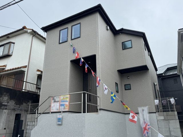 明石市松が丘３丁目新築戸建２号棟の外観