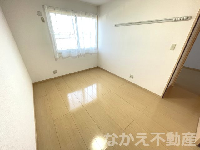 【寝室】 | 使い勝手のいい寝室です