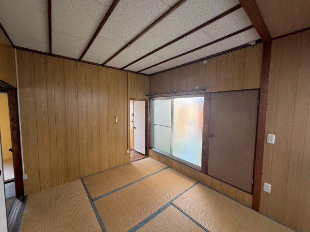 東香里新町テラスハウス　賃貸の和室|ゆったりとくつろげる和室です