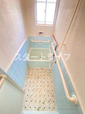 大阪市淀川区木川東３丁目の賃貸マンションの浴室