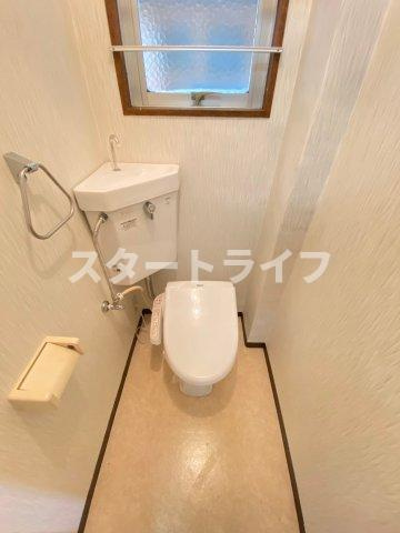 大阪市淀川区木川東３丁目の賃貸マンションのトイレ