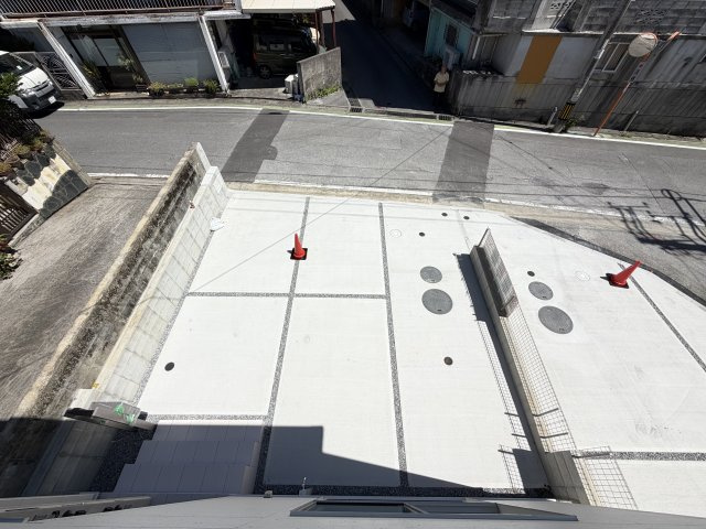 読谷村瀬名波（全2棟）1号棟の駐車場|※同仕様写真です