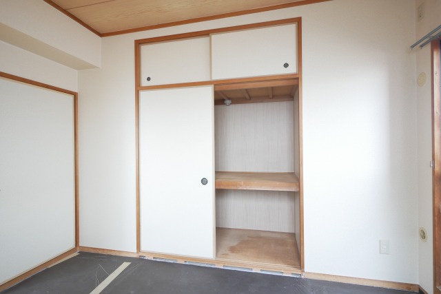 リーデルフェリア住之江の収納