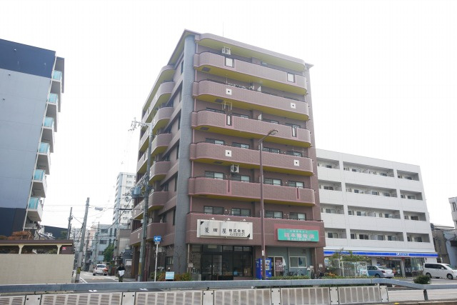 リーデルフェリア住之江の外観