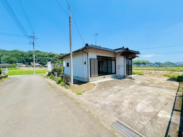 高崎市神戸町の前面道路含む現地写真|閑静な住宅地◎