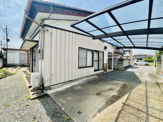 桐生市相生町5丁目の前面道路含む現地写真|車の通りも少なく駐車も楽々◎