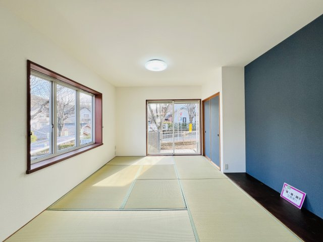 桐生市菱町2丁目の和室|リビングに隣接する6帖畳コーナー