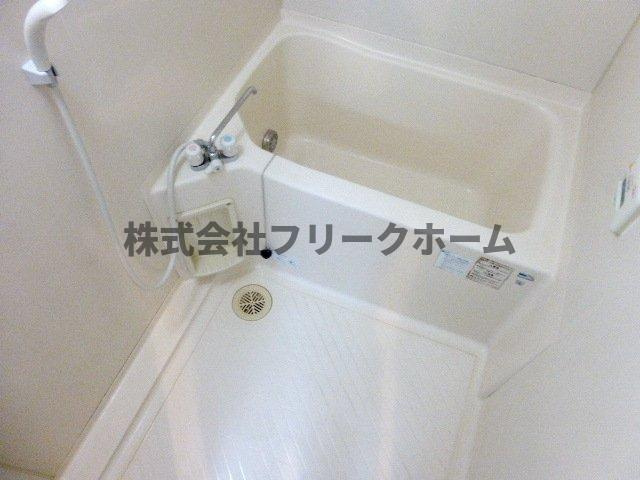 三鷹市牟礼５丁目の賃貸マンションの浴室