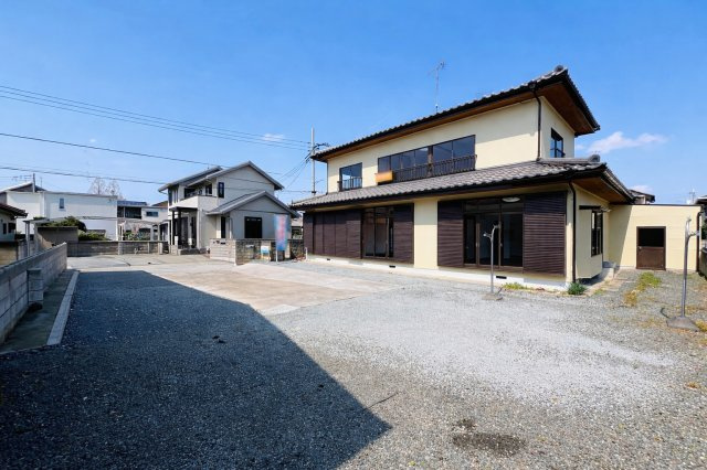 太田市由良町の庭|敷地広々100坪♪