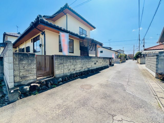 太田市由良町の前面道路含む現地写真|暮らしやすい住環境♪
