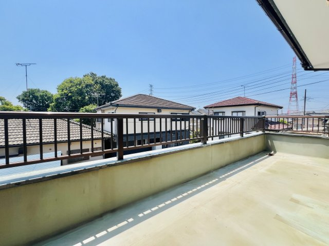 太田市新田村田町のバルコニー|日当たり良好な広々としたベランダ◎