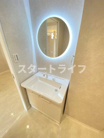 大阪市淀川区宮原５丁目の賃貸マンションの洗面所