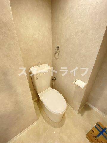 大阪市淀川区宮原５丁目の賃貸マンションのトイレ