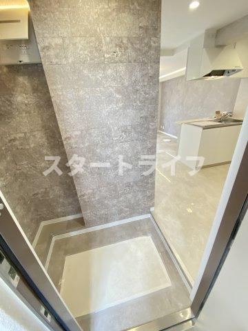 大阪市淀川区宮原５丁目の賃貸マンションの玄関