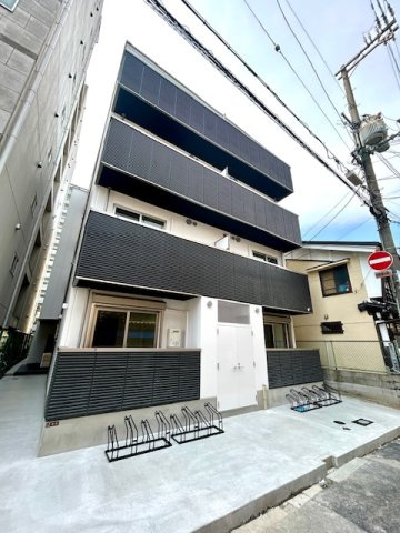 Raffine大阪九条の外観