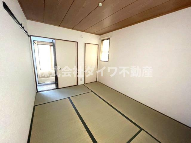 アパルトマン竜美台の和室
