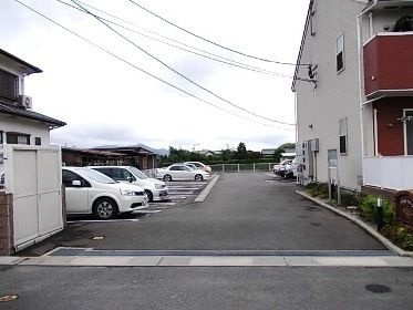 ブライト・ステージ　Ⅰ番館の駐車場