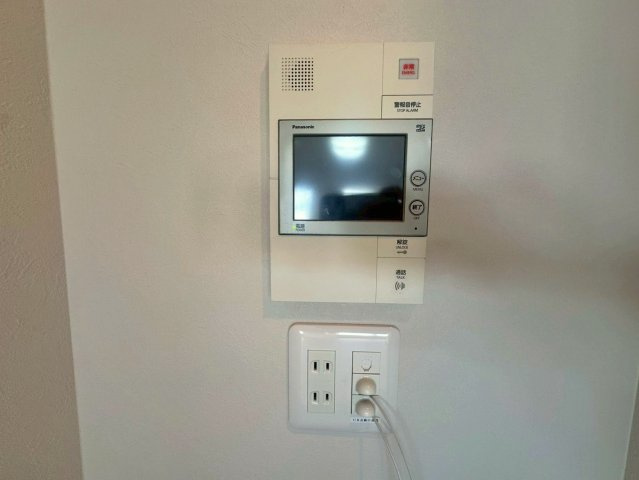 エステスクエア・アクロス大日の防犯設備|オートロック付きでセキュリティも安心！