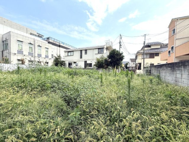 【展望】 | 【仲介手数料４３０万円が無料！】■面積２１７平米■都立総合工科高校、デニーズまで１００ｍの高台 | 諸費用４３０万円ＯＦＦです！
決算キャンペーン中！
家計応援サービスの限界に挑戦中！
■都立総合工科高校、デニーズ、ココカラファインまで１００ｍの高台
■閑静な住環境
■面積２１７平米