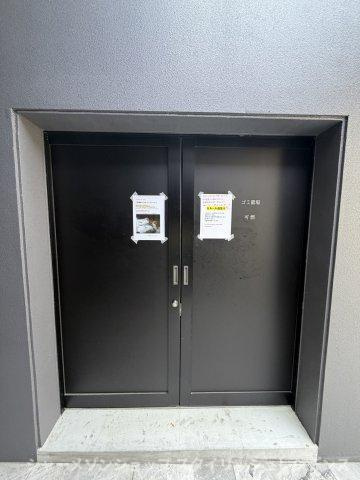 S-RESIDENCE大手門awesomeの玄関