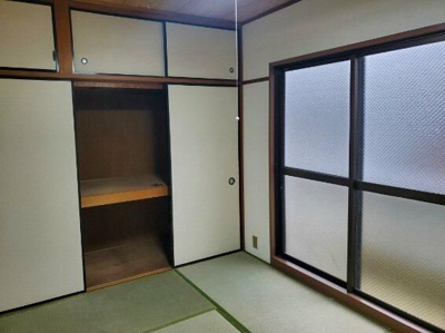 【収納】 | 渡辺マンション | たっぷりとした収納スペースです