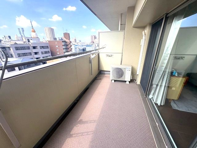 メイツ金山ATSUTAのバルコニー|広々としたバルコニーは洗濯物をたくさん干せて良く乾きます！