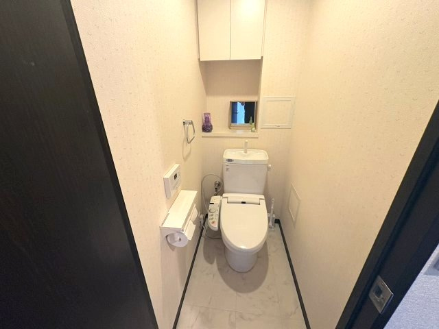 メイツ金山ATSUTAのトイレ|ペーパーホルダーが2つあるのも嬉しい要素ですね♪