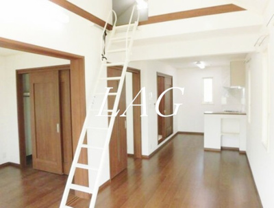 【居間・リビング】 | コリーナ南大井 | 洋室のお部屋です。