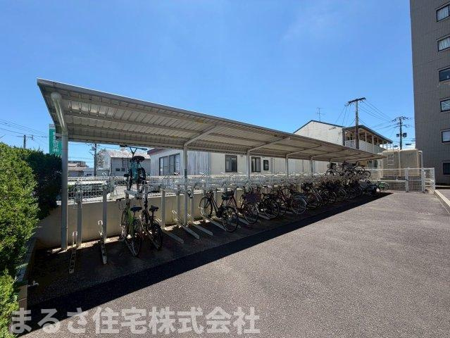グランドパレス青葉の周辺