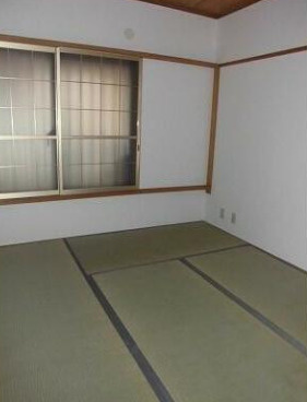 ソレイユ王子神谷の和室