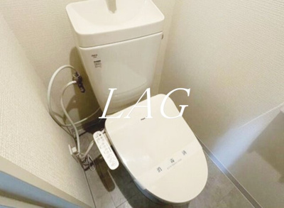 【トイレ】 | 三ツ和マンション | トイレです。