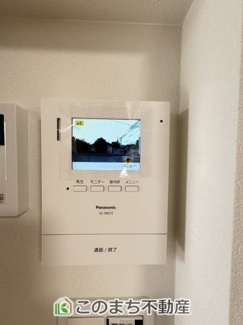 【セキュリティ】 | ワイウッドコート結城市結城第5期　 | 同社施工例※クロスや建具その他仕様が異なる場合がございます　お子様のお留守番や急な来訪者にも安心対応☆録画機能付きTVモニターホン☆