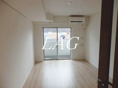 【居間・リビング】 | ガリシア新宿都庁前 | 洋室のお部屋です。