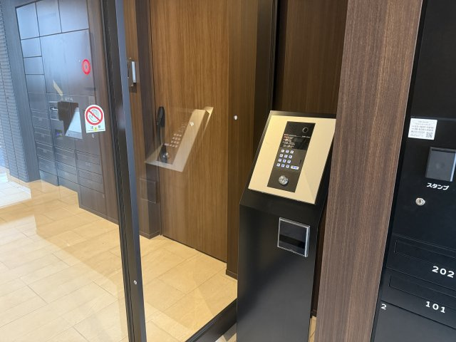 【エントランス】 | アビテ明大前